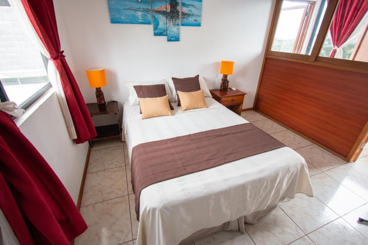 Maytenus Galapagos Puerto Ayora  Ngoại thất bức ảnh